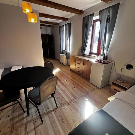 Gosciniec Folkier Pansiyon Zgierz Dış mekan fotoğraf